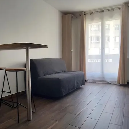 Appartement Babylone 1 *